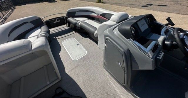2023 Godfrey Marine Aqua Patio 250 Express - 16