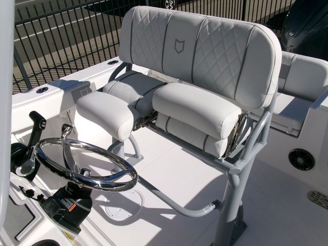 2025 Sea Fox 228 Commander - 25