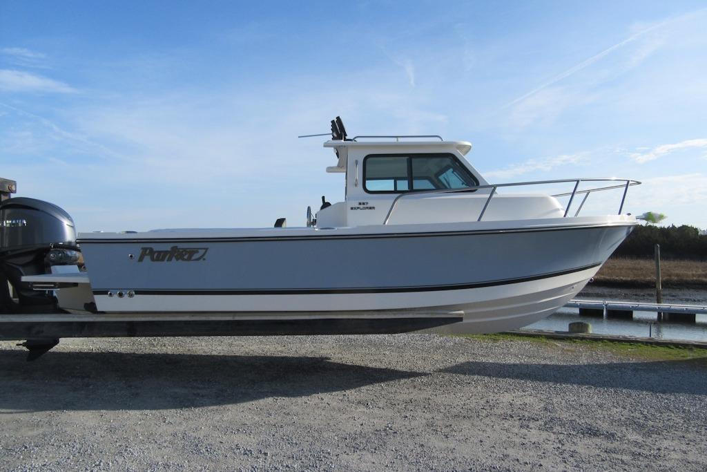2026 Parker 227 Explorer (Sport Cabin)