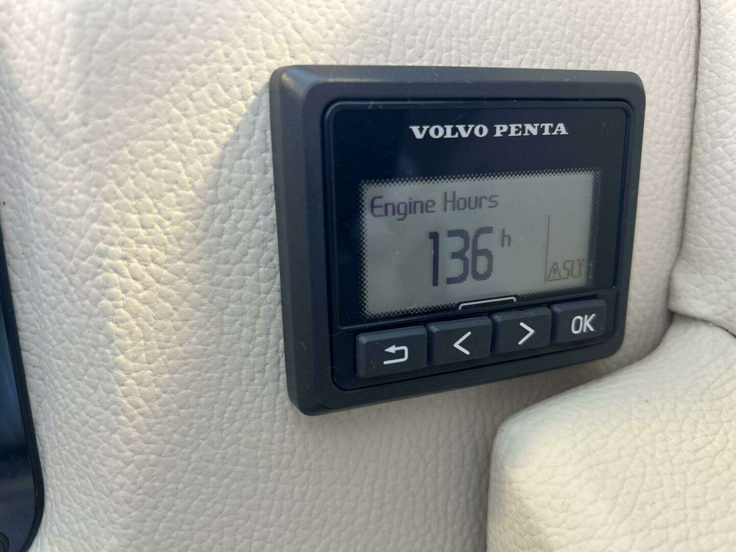 2019 Regal — - Image 7