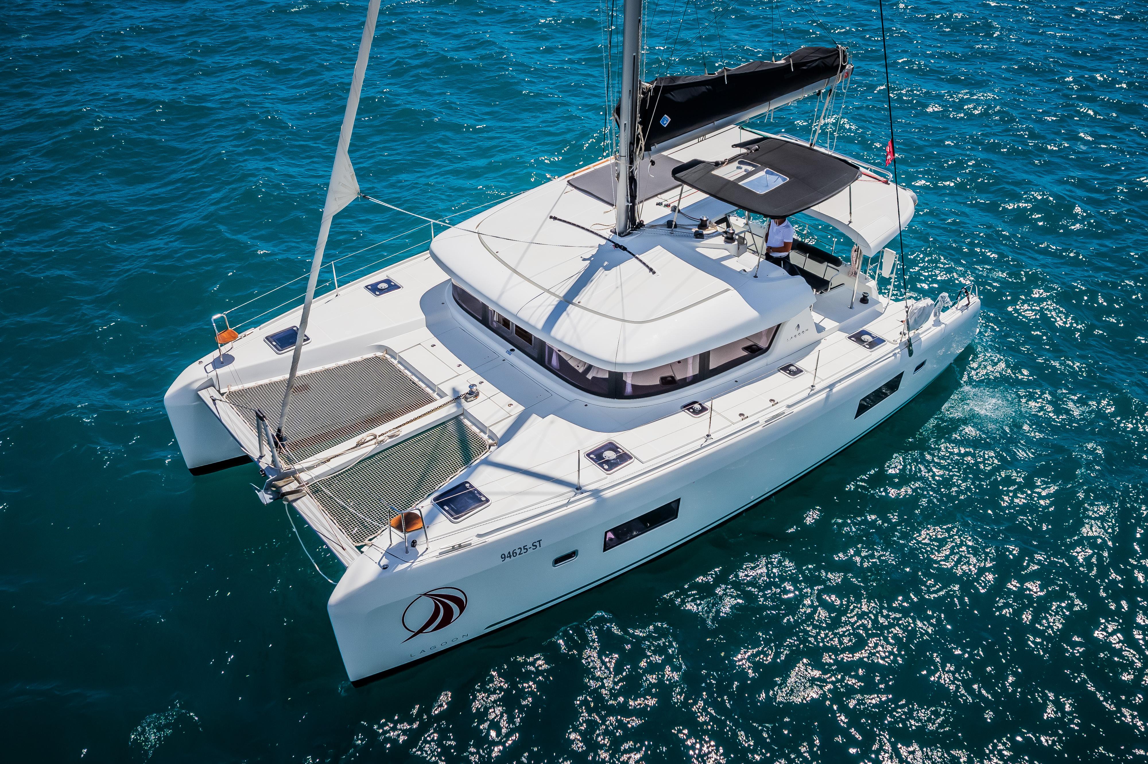 2018 Lagoon 42