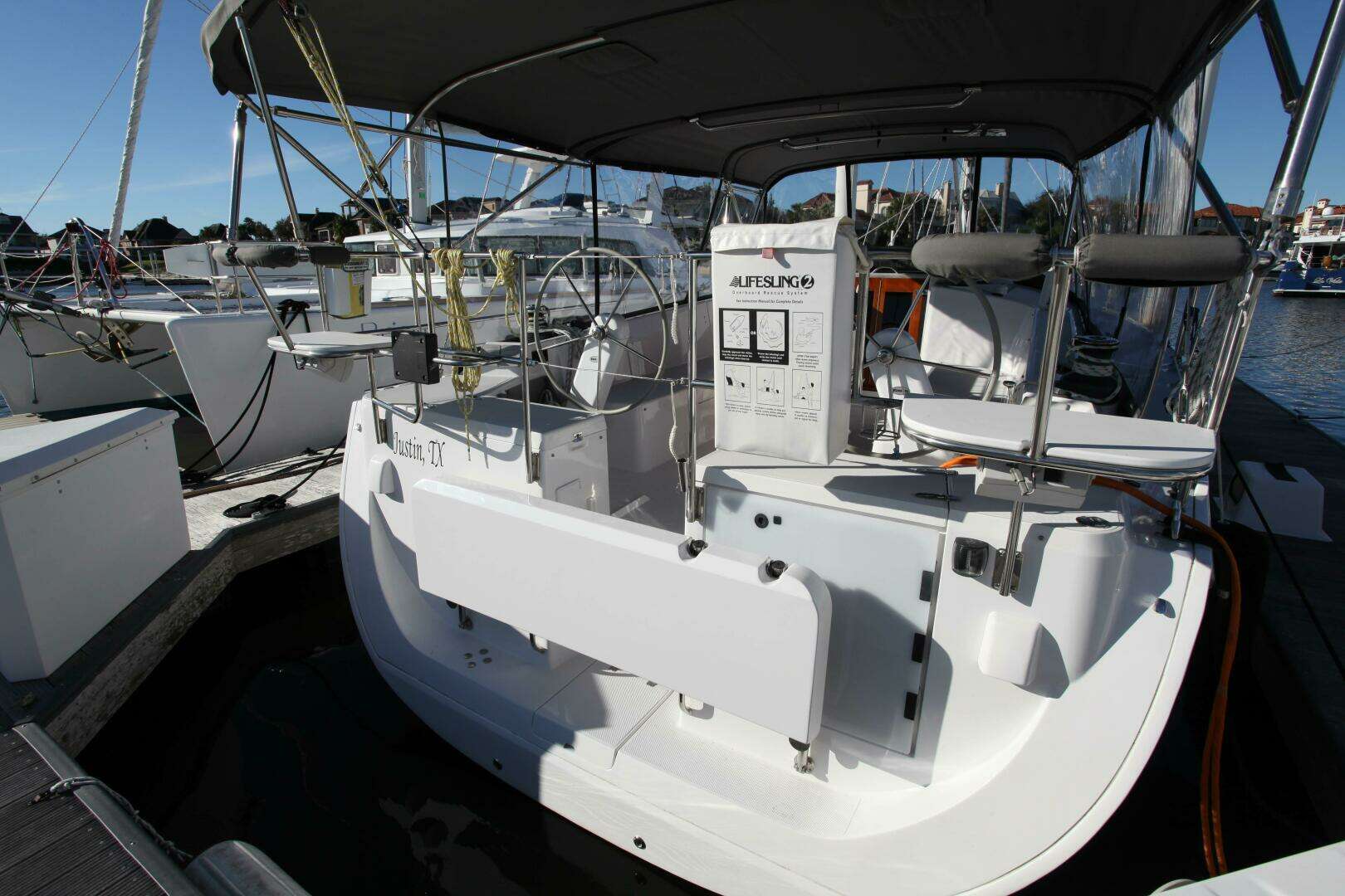 2025 Catalina 426 - Image 17