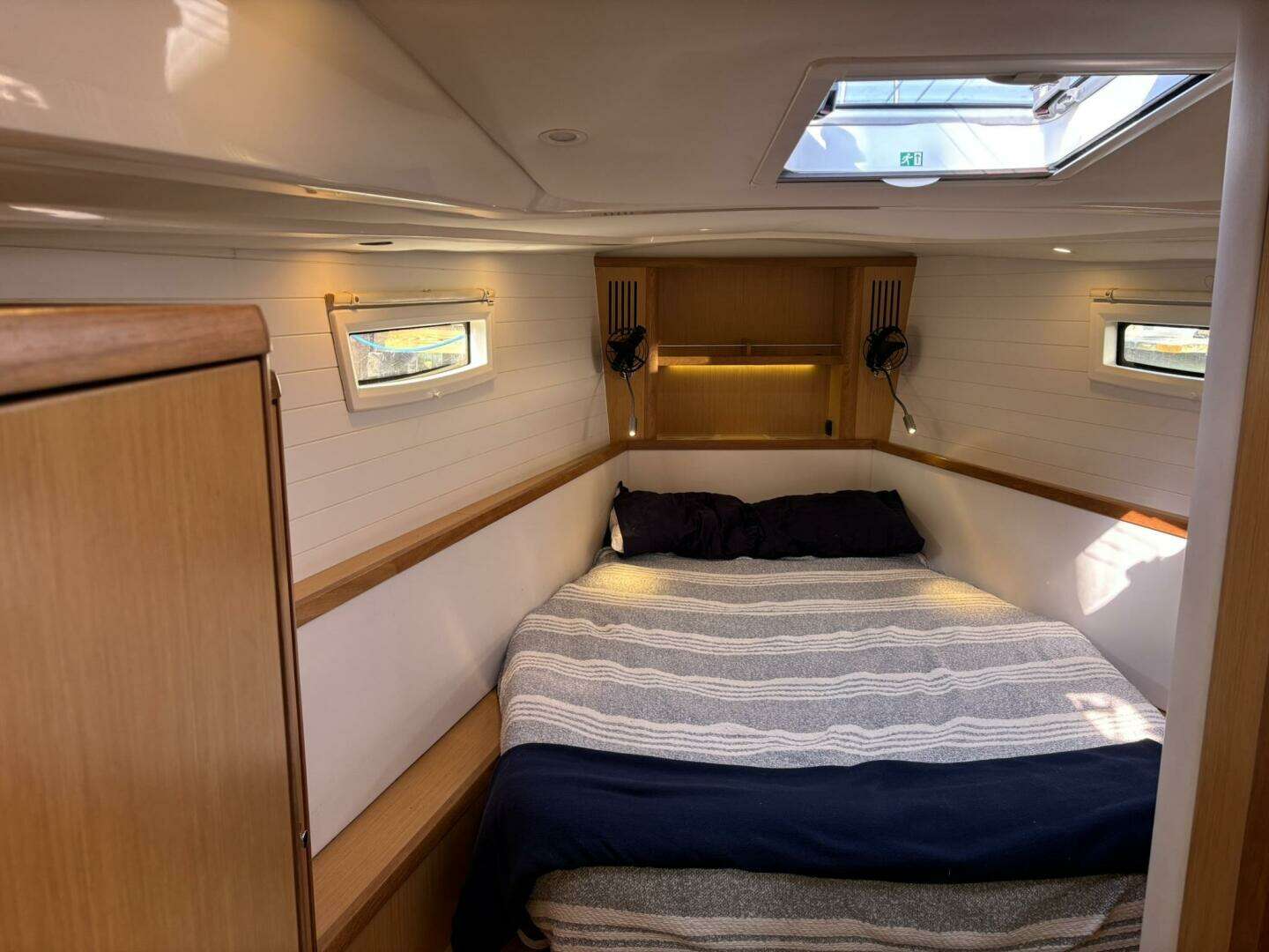 2012 Bavaria Vision 46 - Image 23