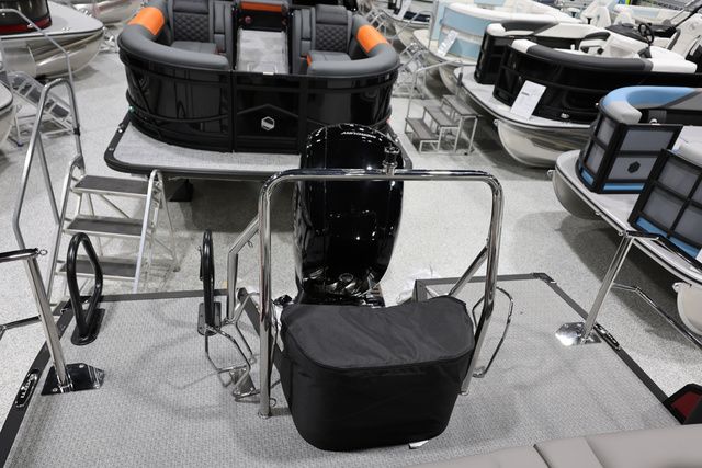2026 Evotti 521 CS Tritoon - 23