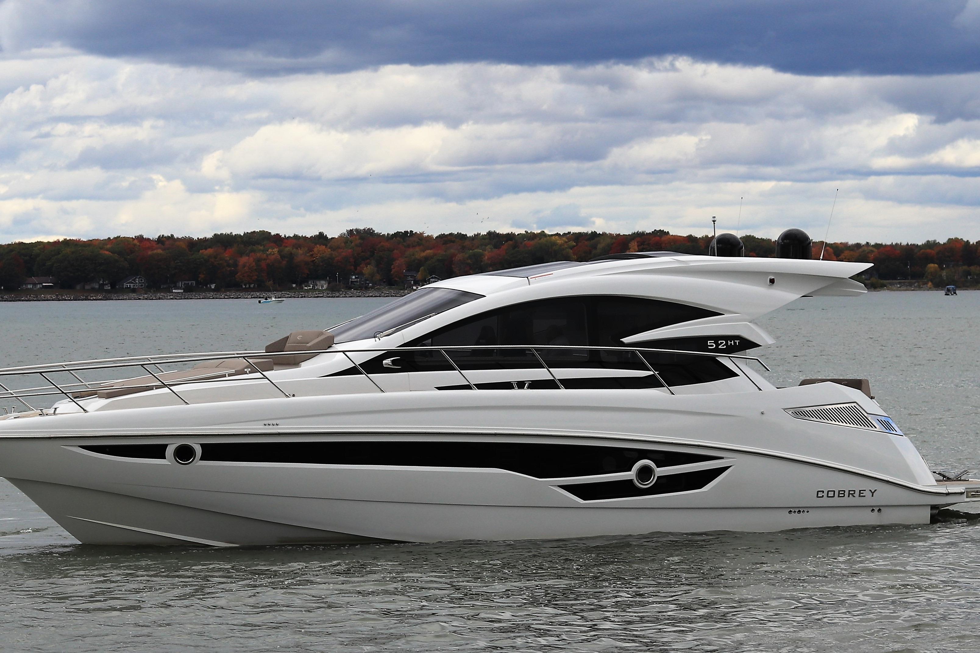 2026 Cobrey 52 HT