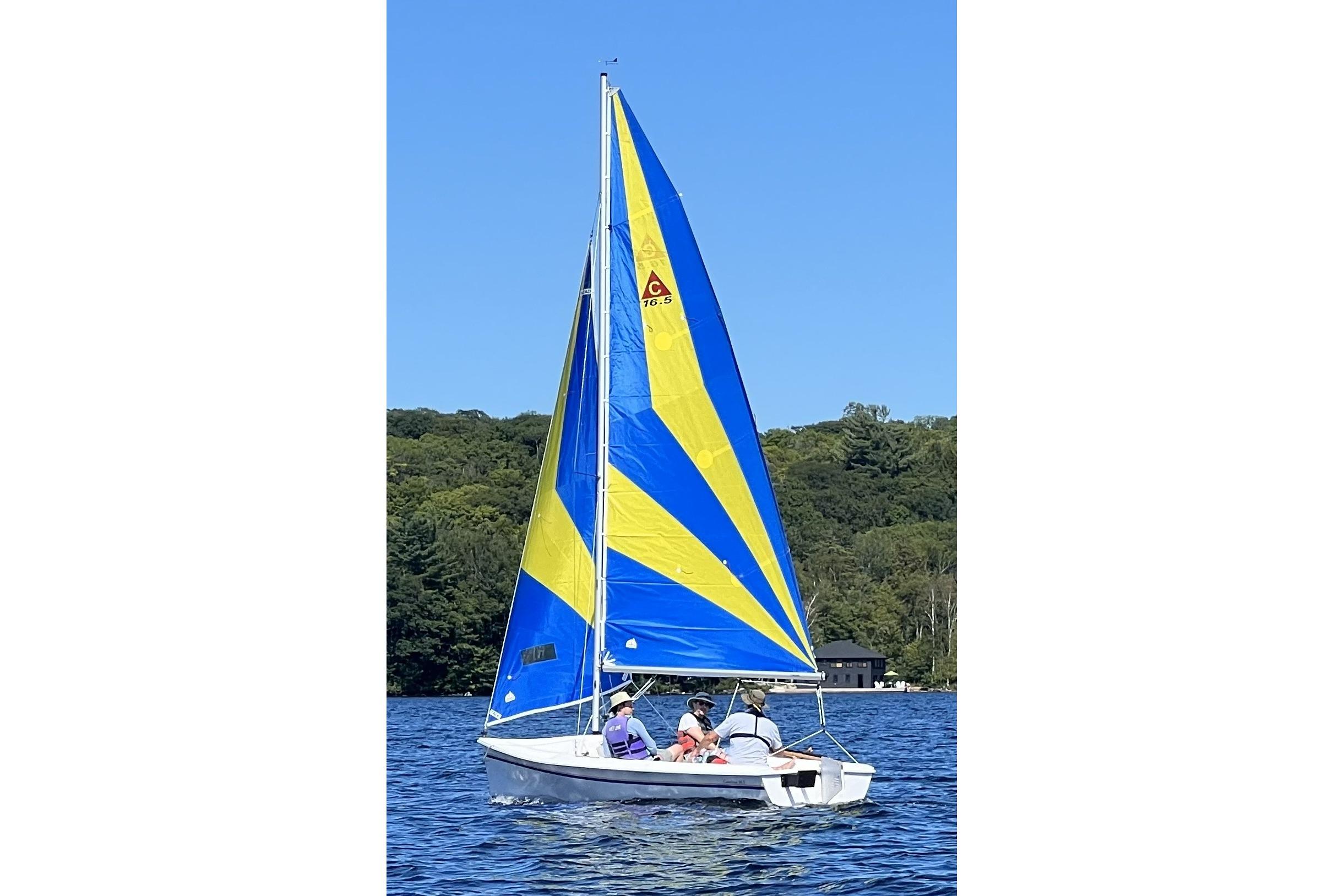2024 Catalina 16.5 - Centreboard