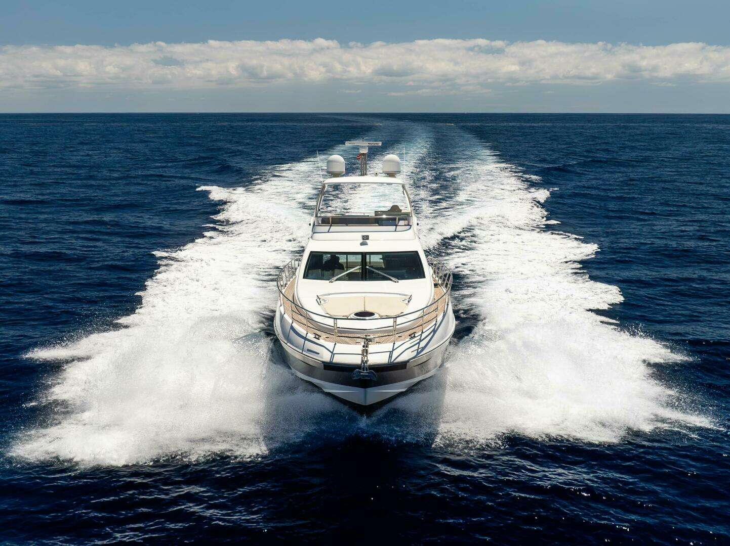 2015 Azimut 64 Flybridge - Image 64