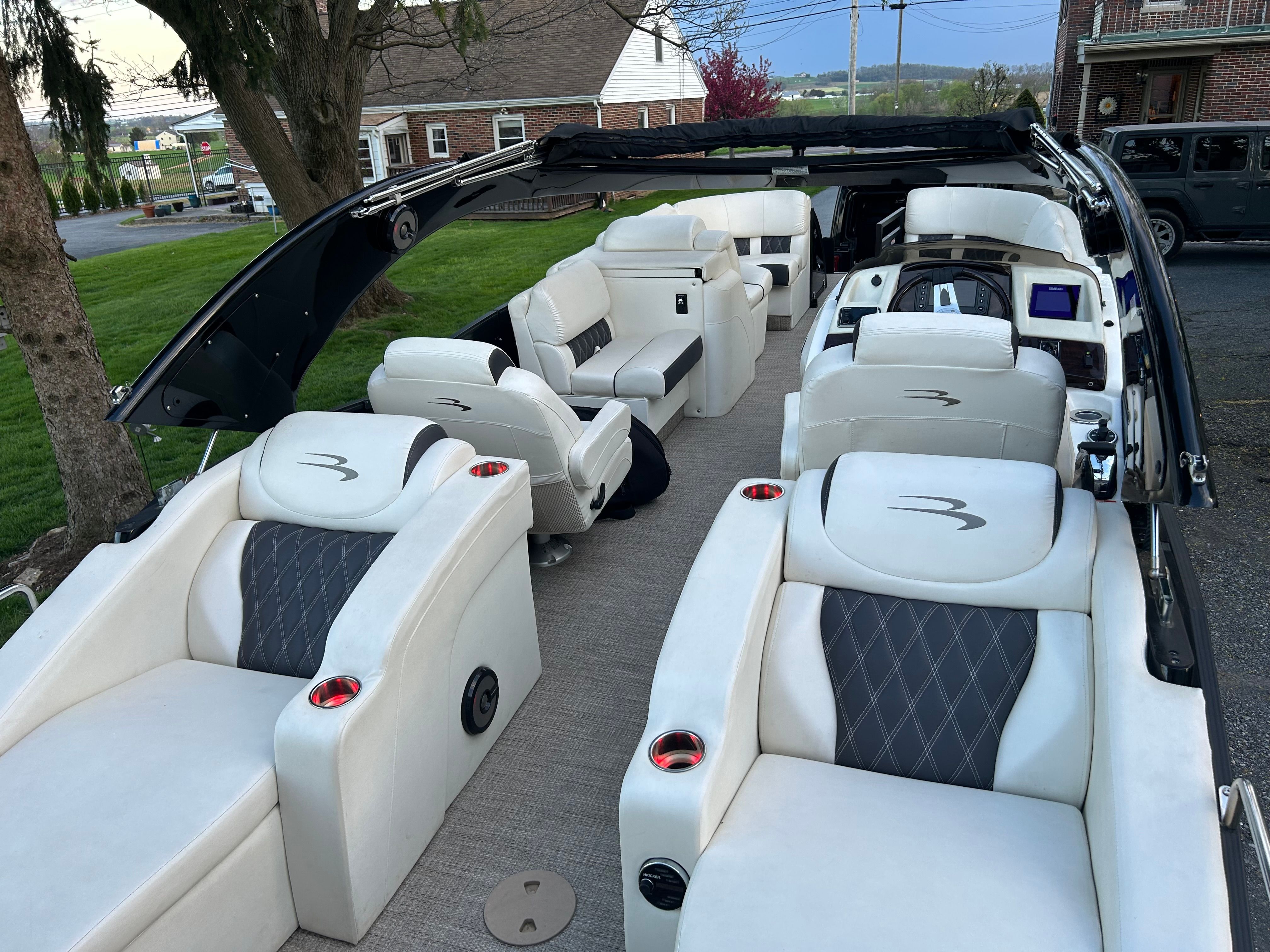 2017 Bennington 25 QX - 23