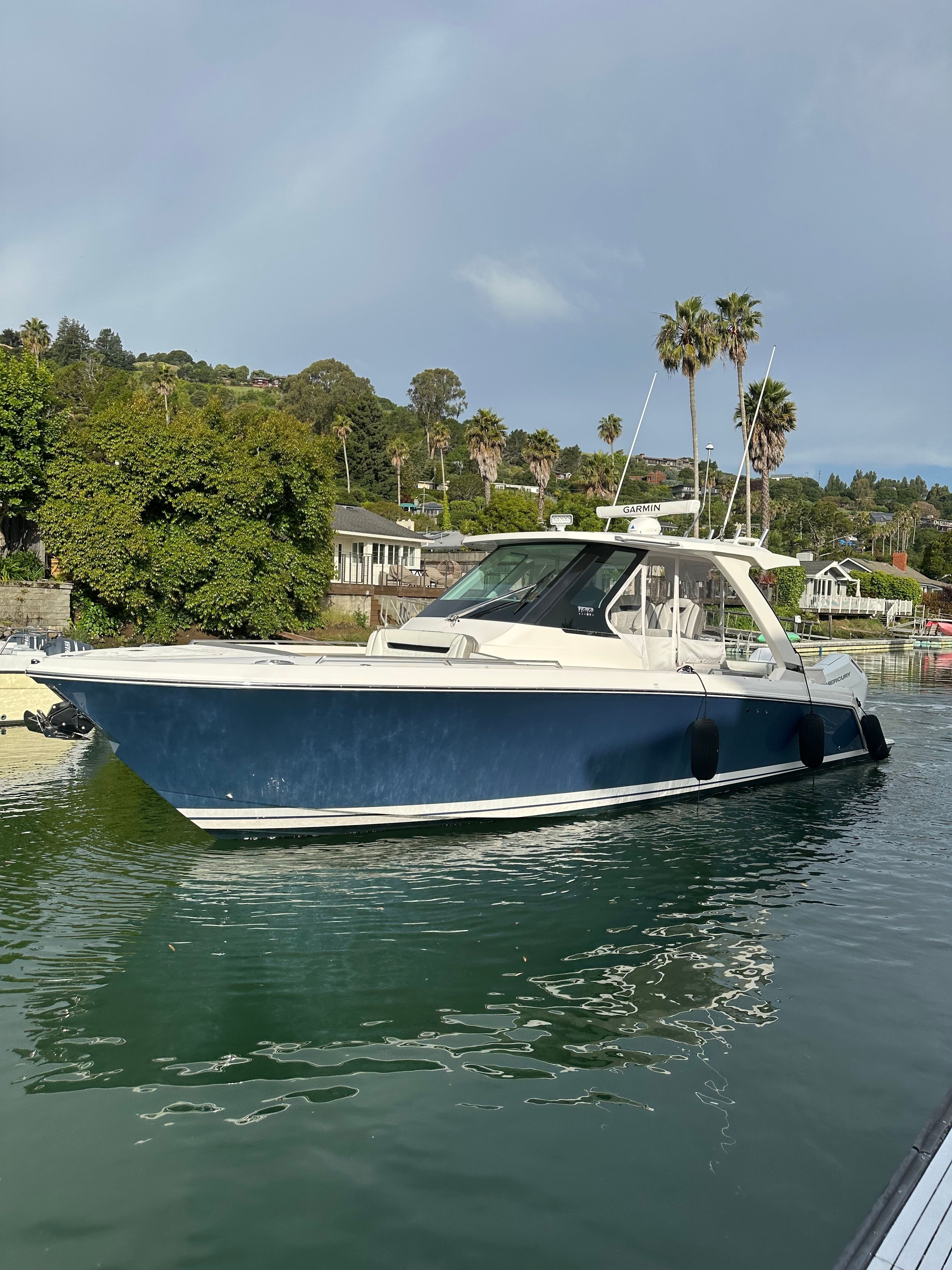 2024 Tiara Yachts 34 LS - 13