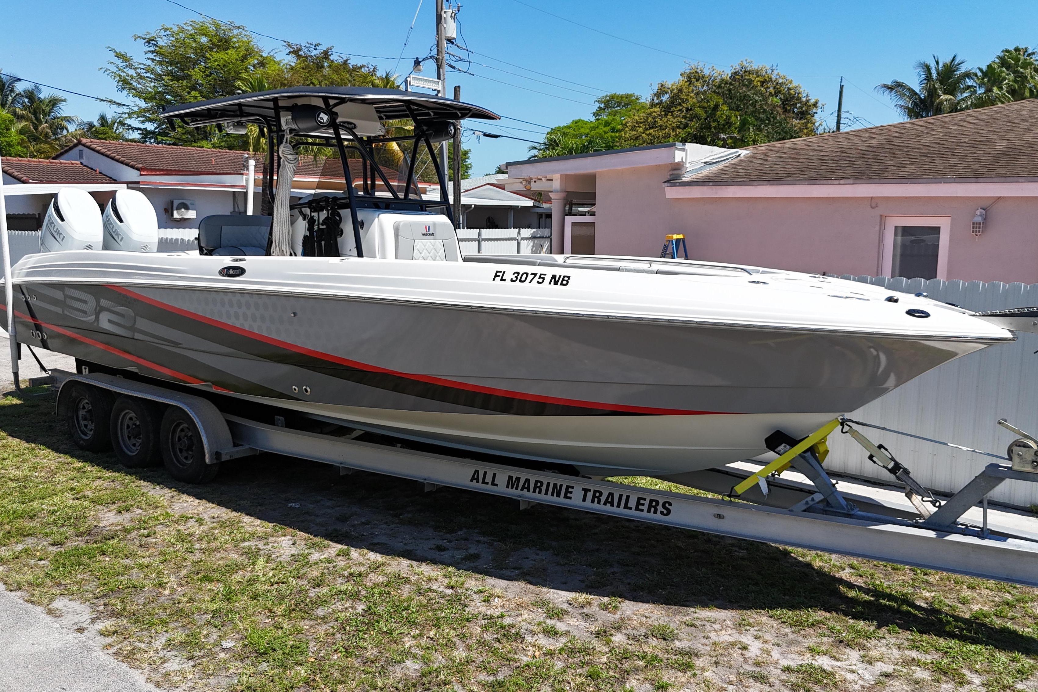 2006 Wellcraft 32 CCF