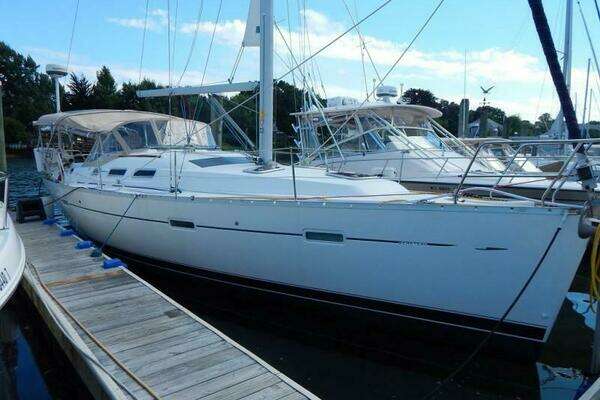 2004 Beneteau 373
