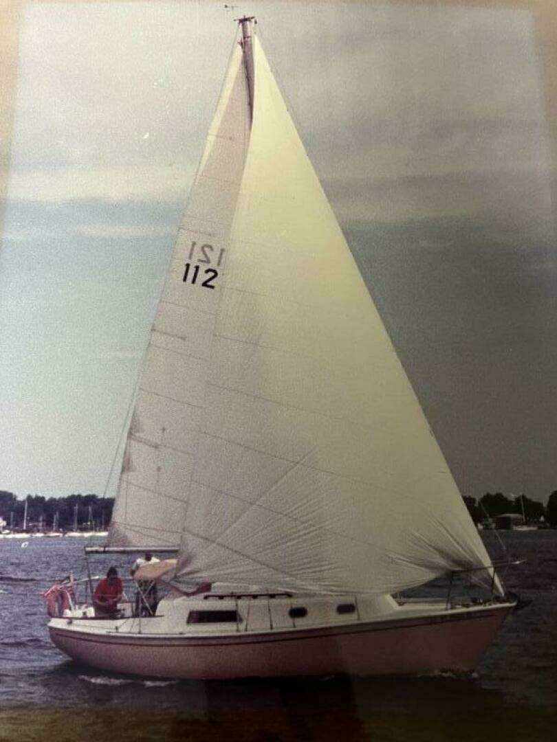 1980 Pearson Pearson 30 - Image 3