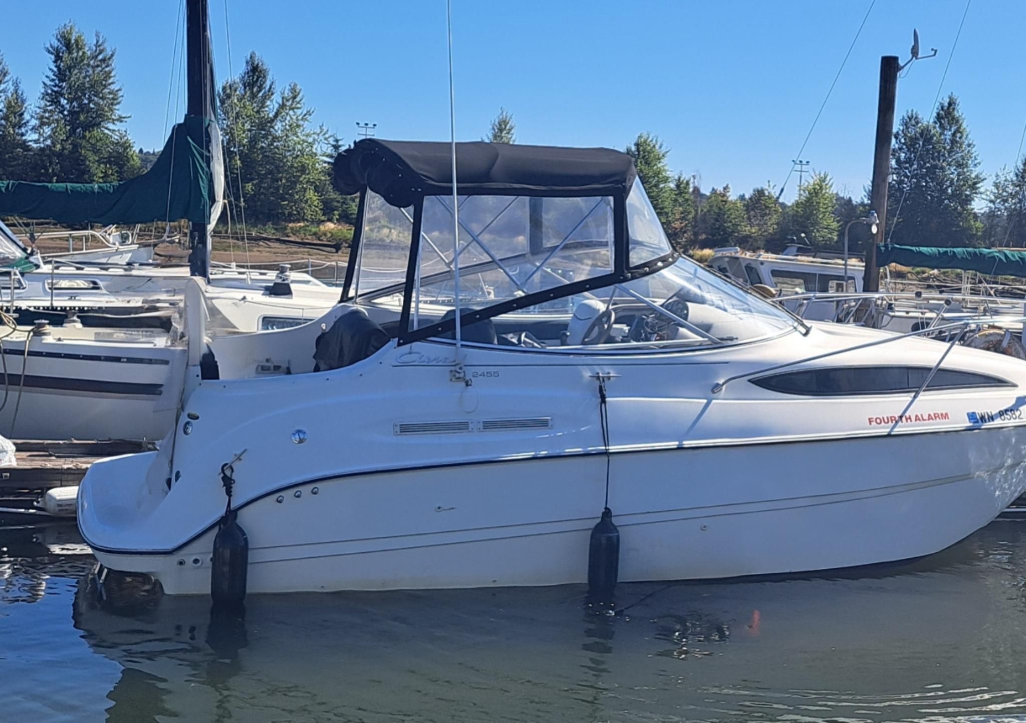 2002 Bayliner 2455 Cierra Sunbridge