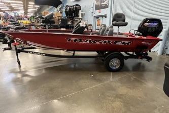 2026 Tracker Pro Team 175