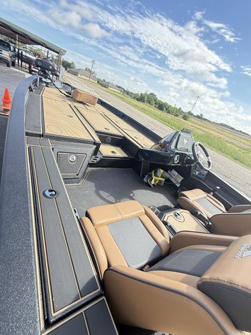 2026 Xpress XR 21 BASS - 11