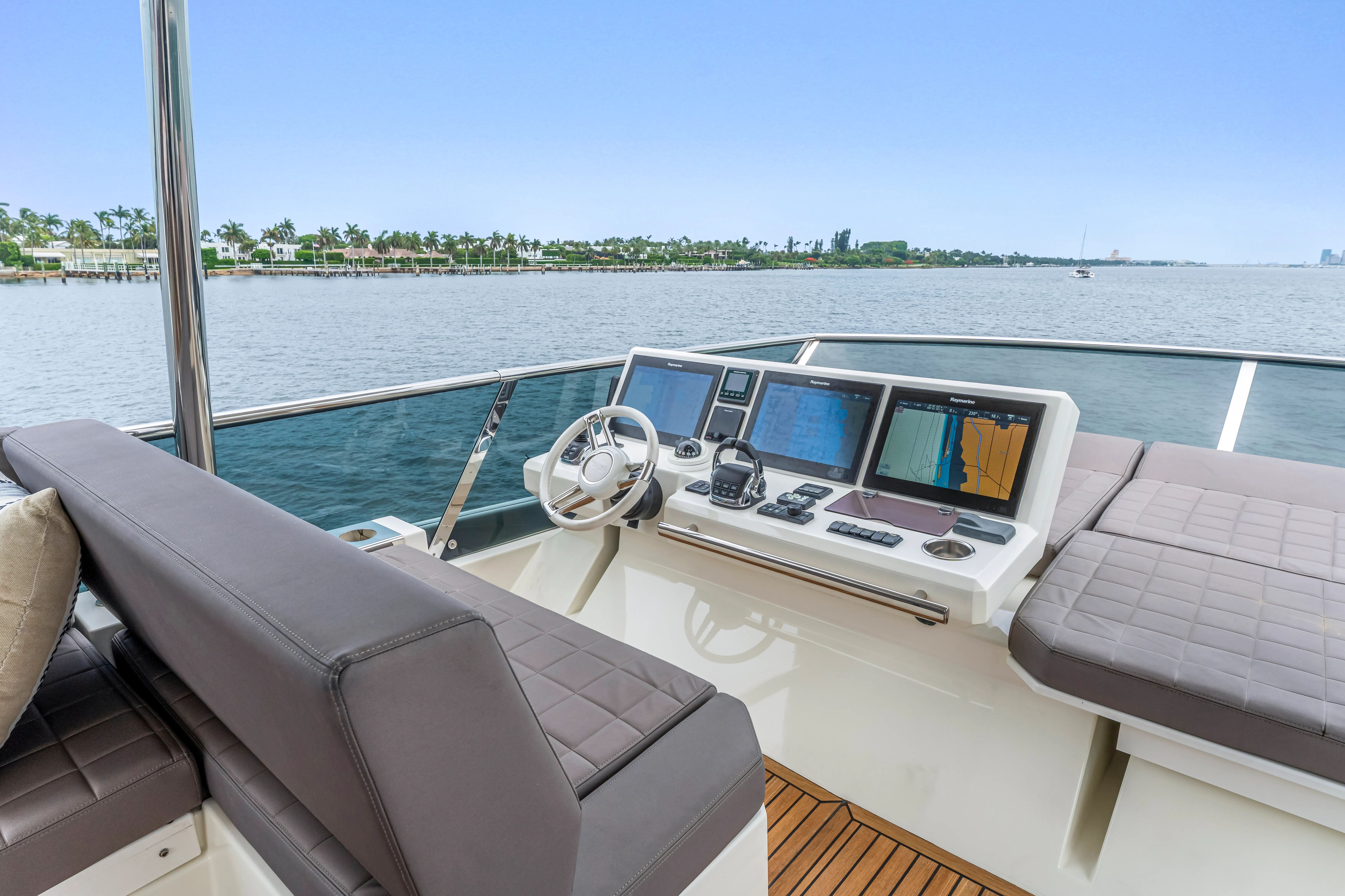 2018 Prestige 630 - Image 47