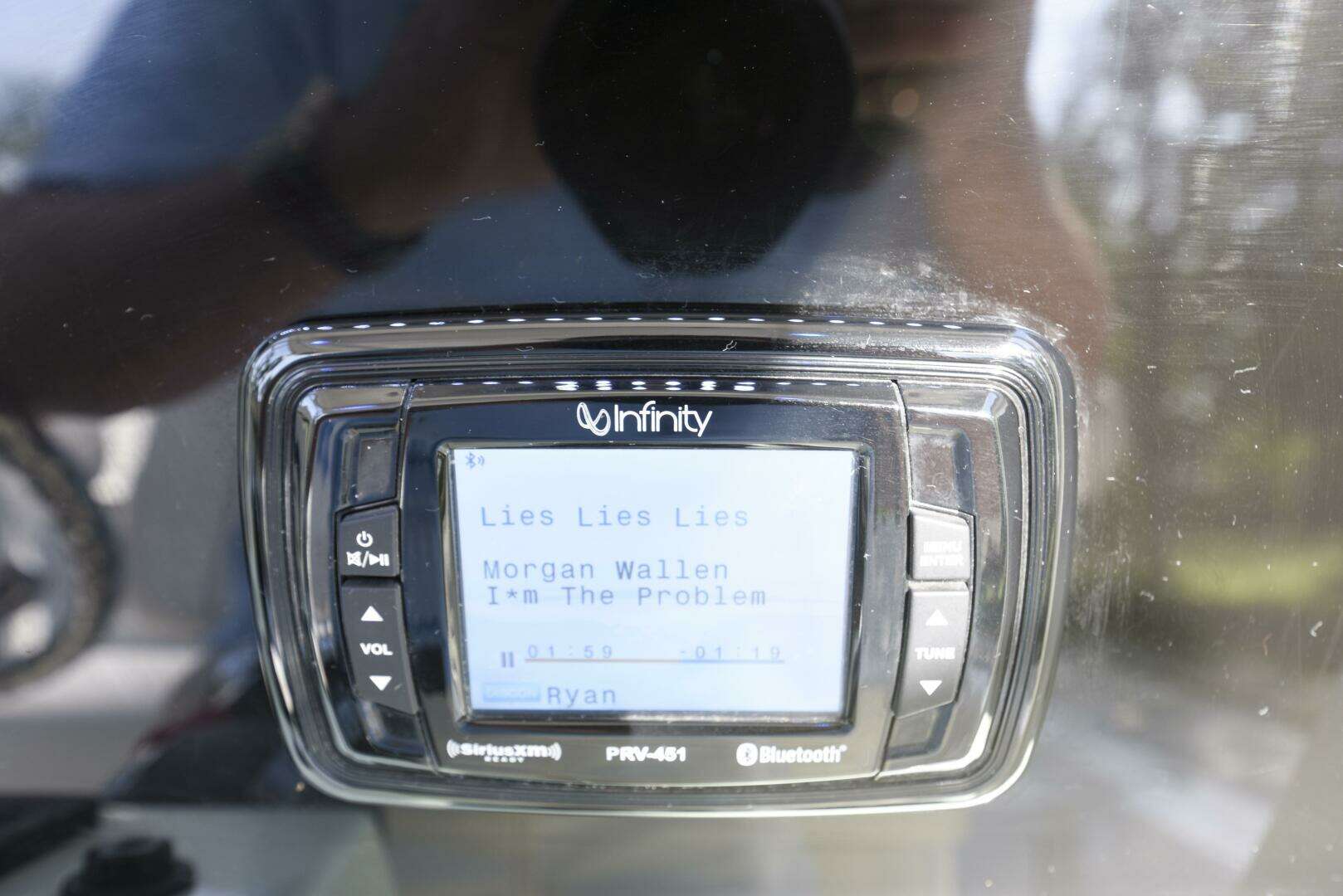2022 Ranger 2360 - Image 34