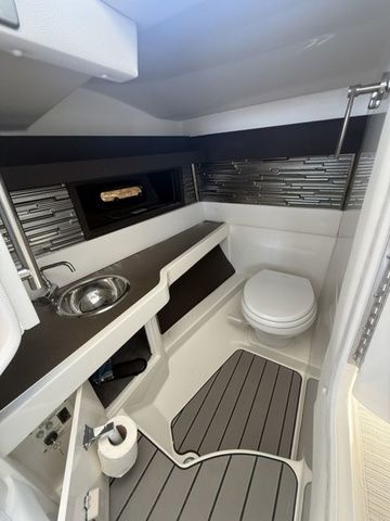 2026 Sea Ray SLX 310 - 5