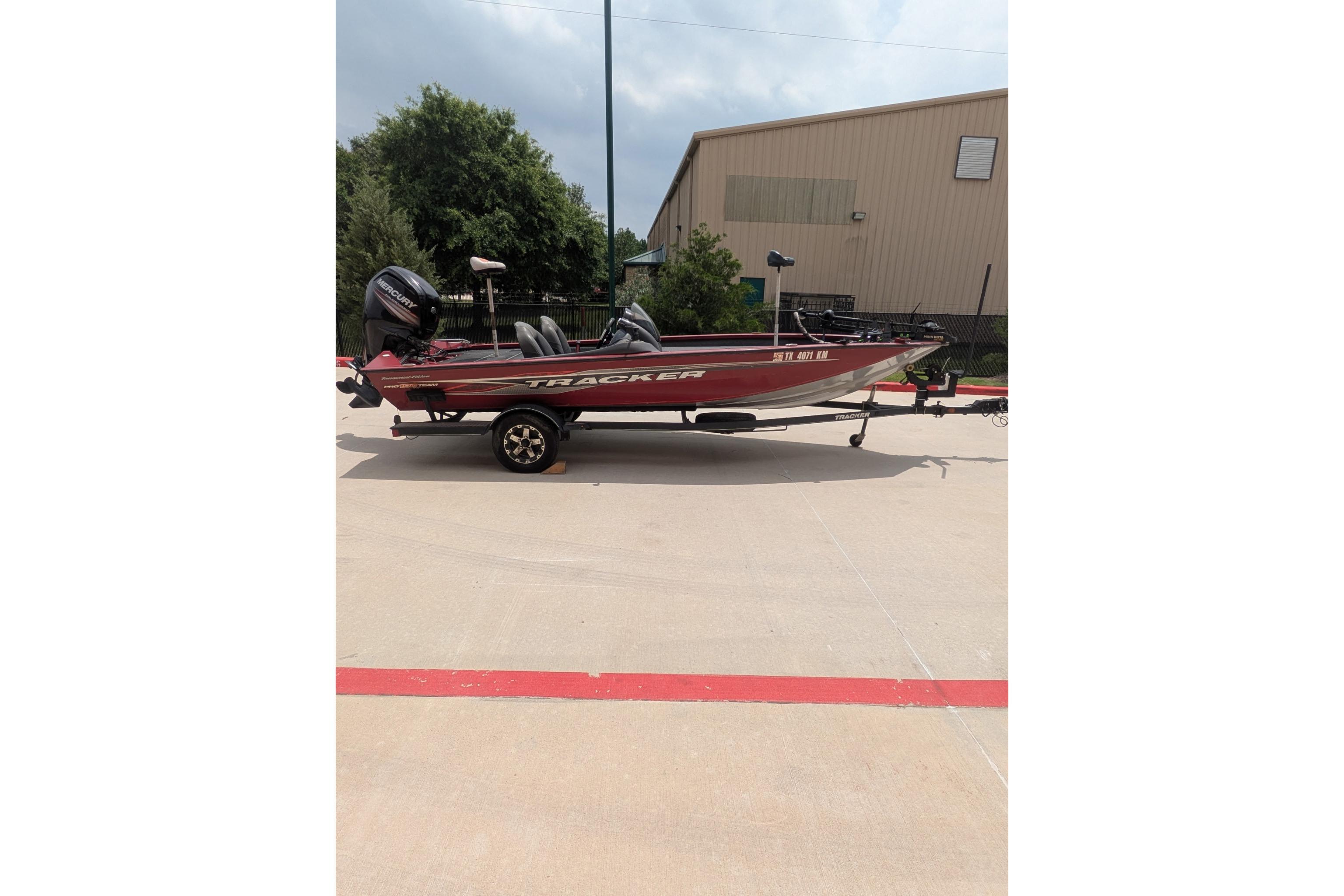 2019 Tracker Pro Team 190