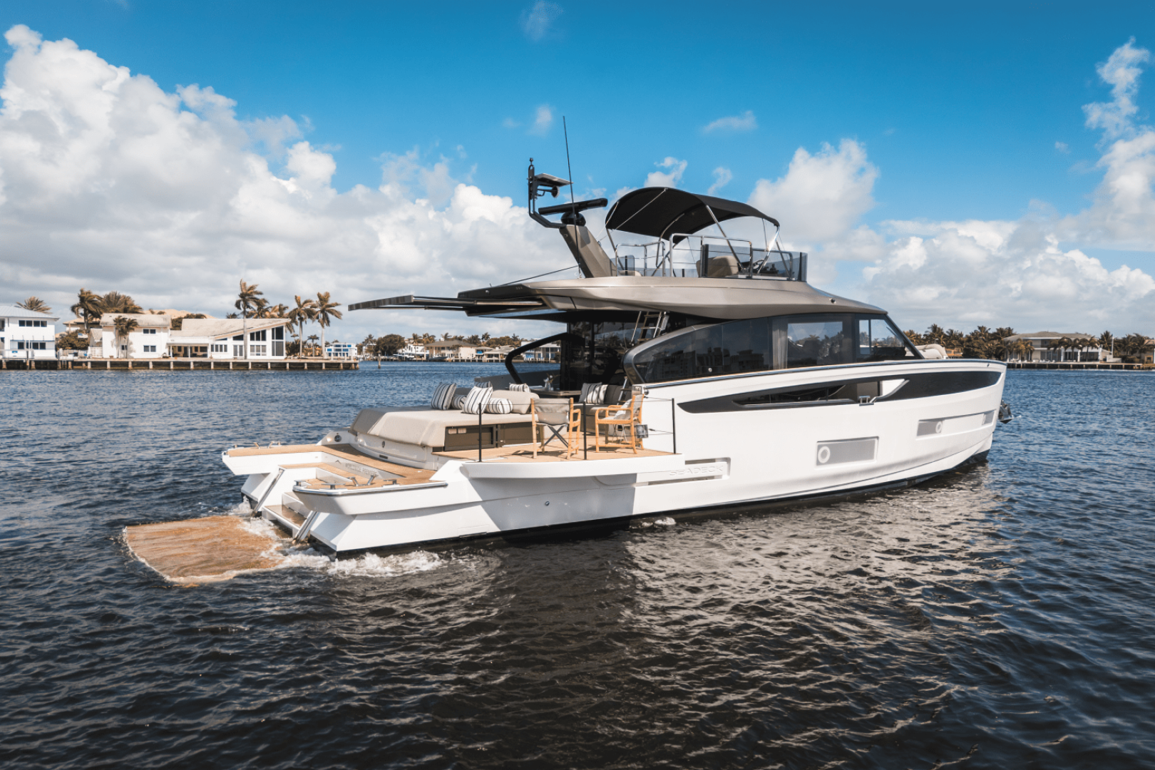 2025 Azimut Seadeck 6 - Image 11