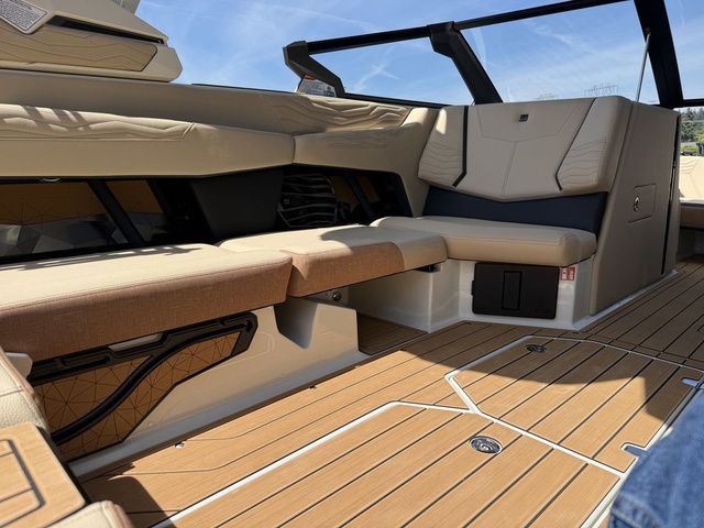 2026 Nautique Super Air Nautique G23 - 13