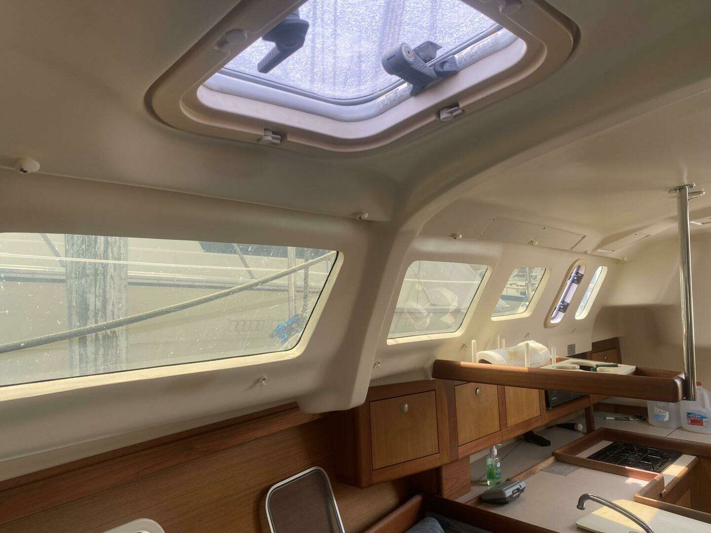 1997 Hunter — - Image 18