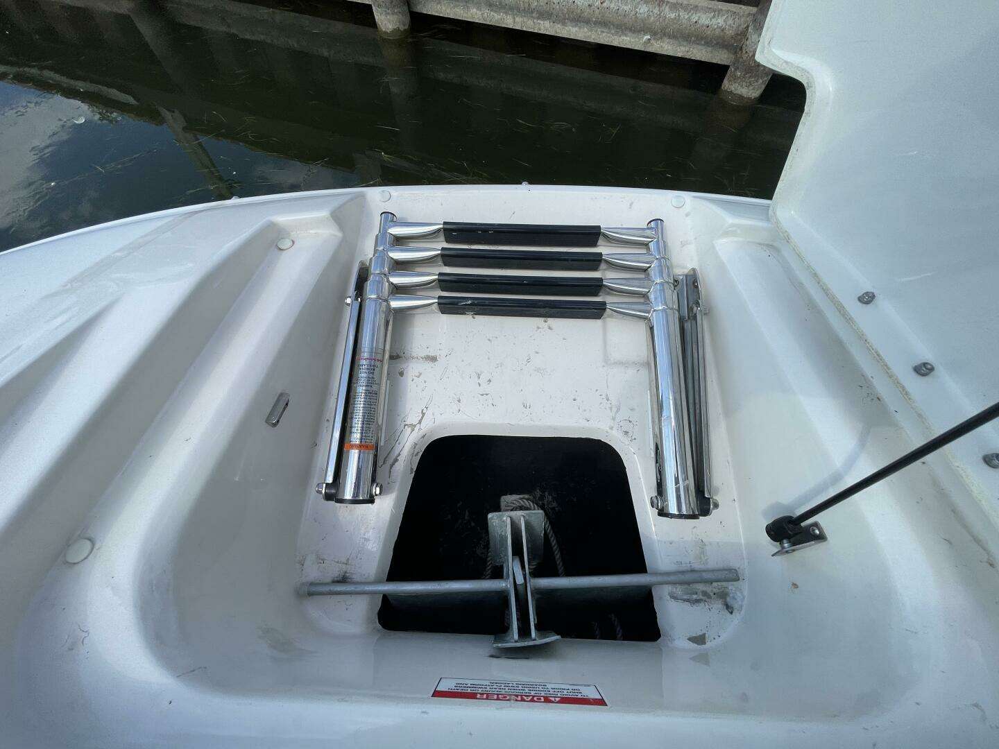 2010 Sea Ray 280 Sun Deck - Image 4