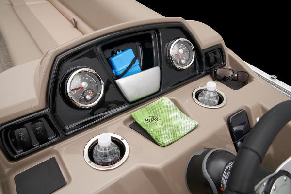 2024 Ranger Reata 200C - 24