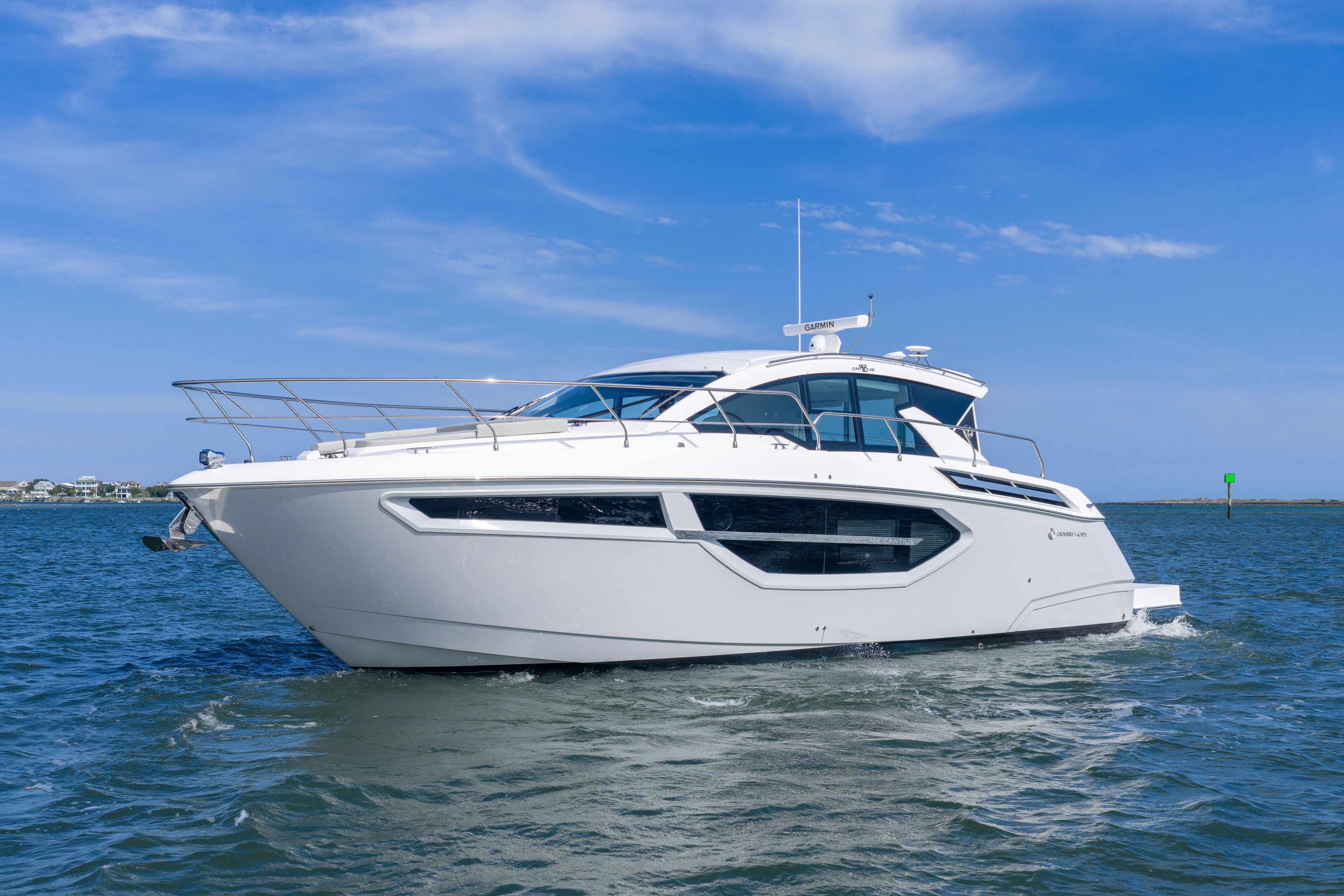 2026 Cruisers Yachts 42 Cantius