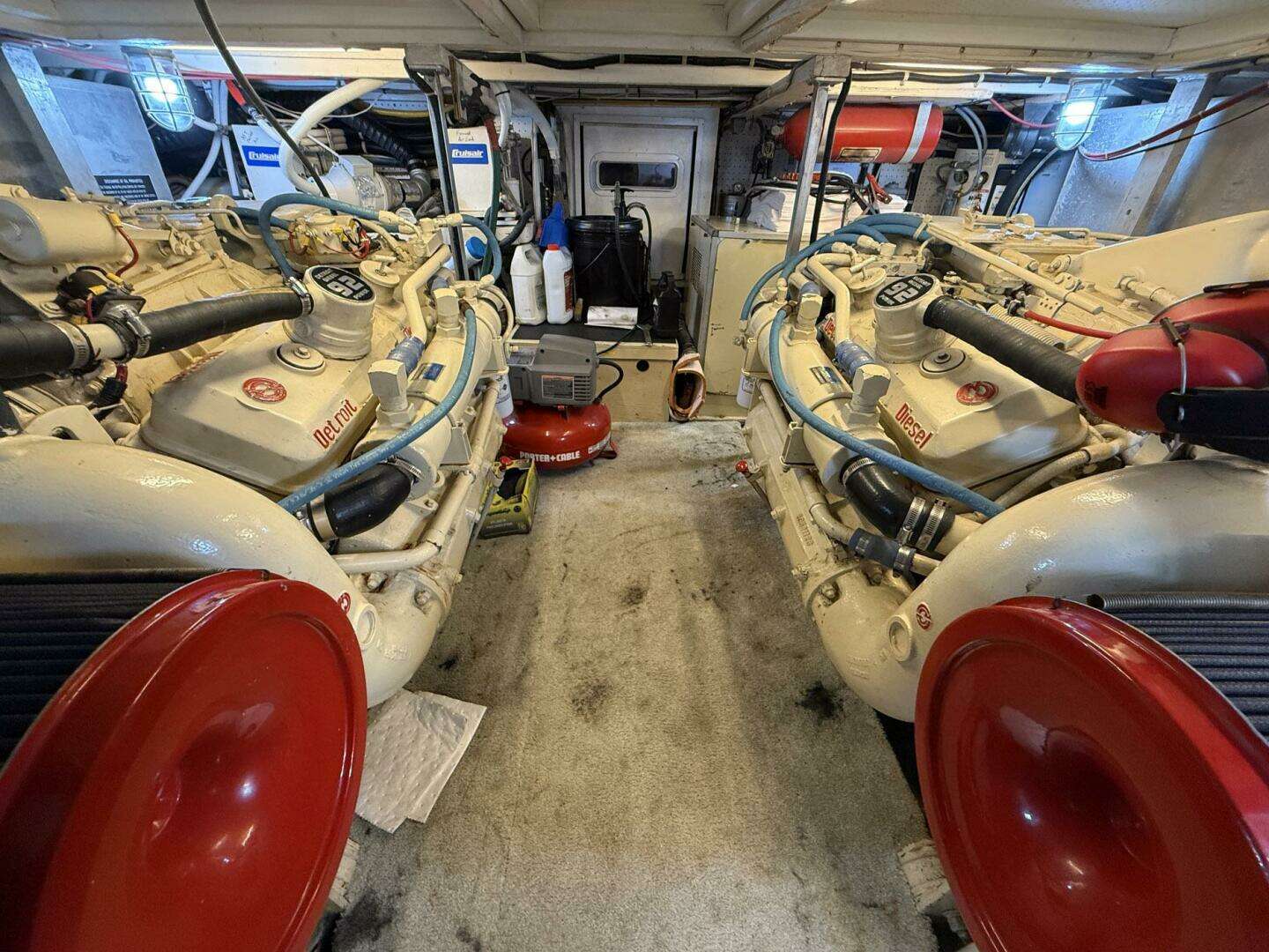 1989 Atlantic 47 Motor Yacht - Image 22