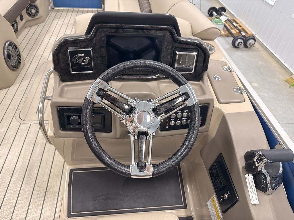 2024 SunCatcher Elite 326 SE - 21