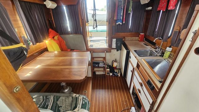 1982 Nordic Tug 26 - 19