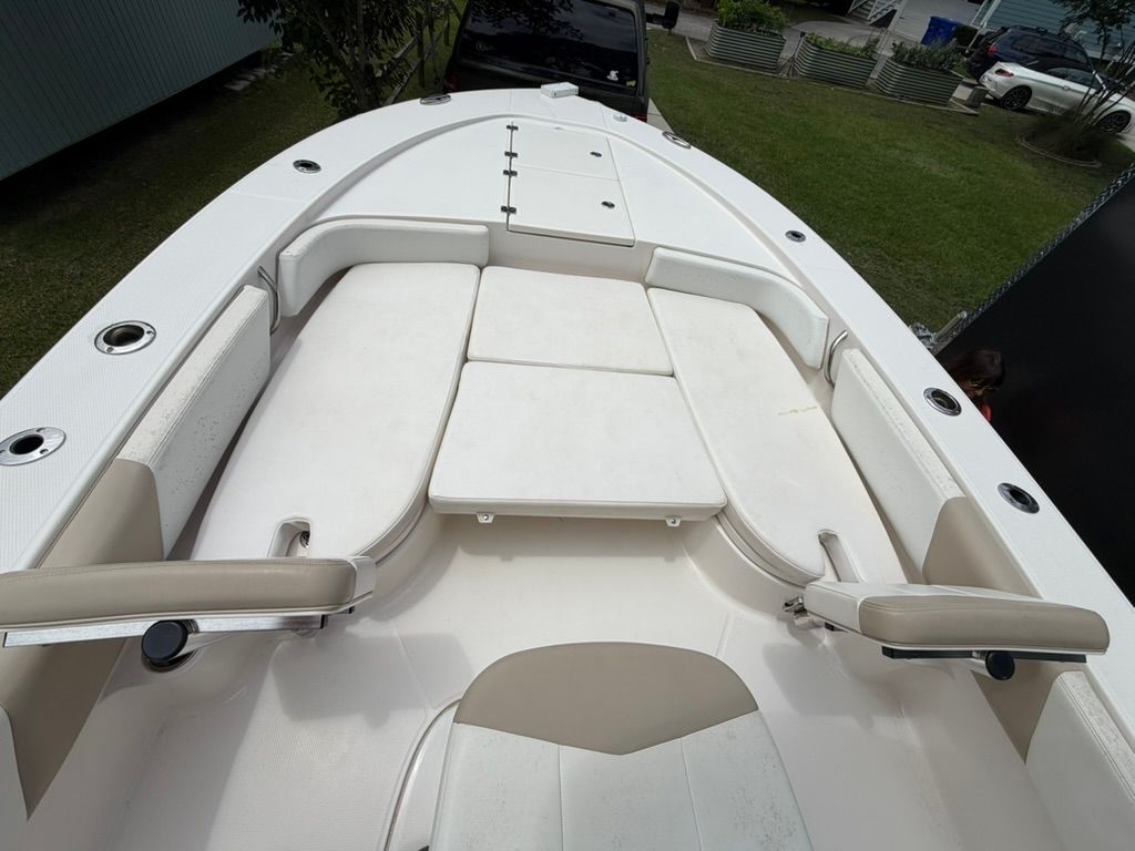 Interior view of a 2018 Robalo 246 Cayman SD boat.