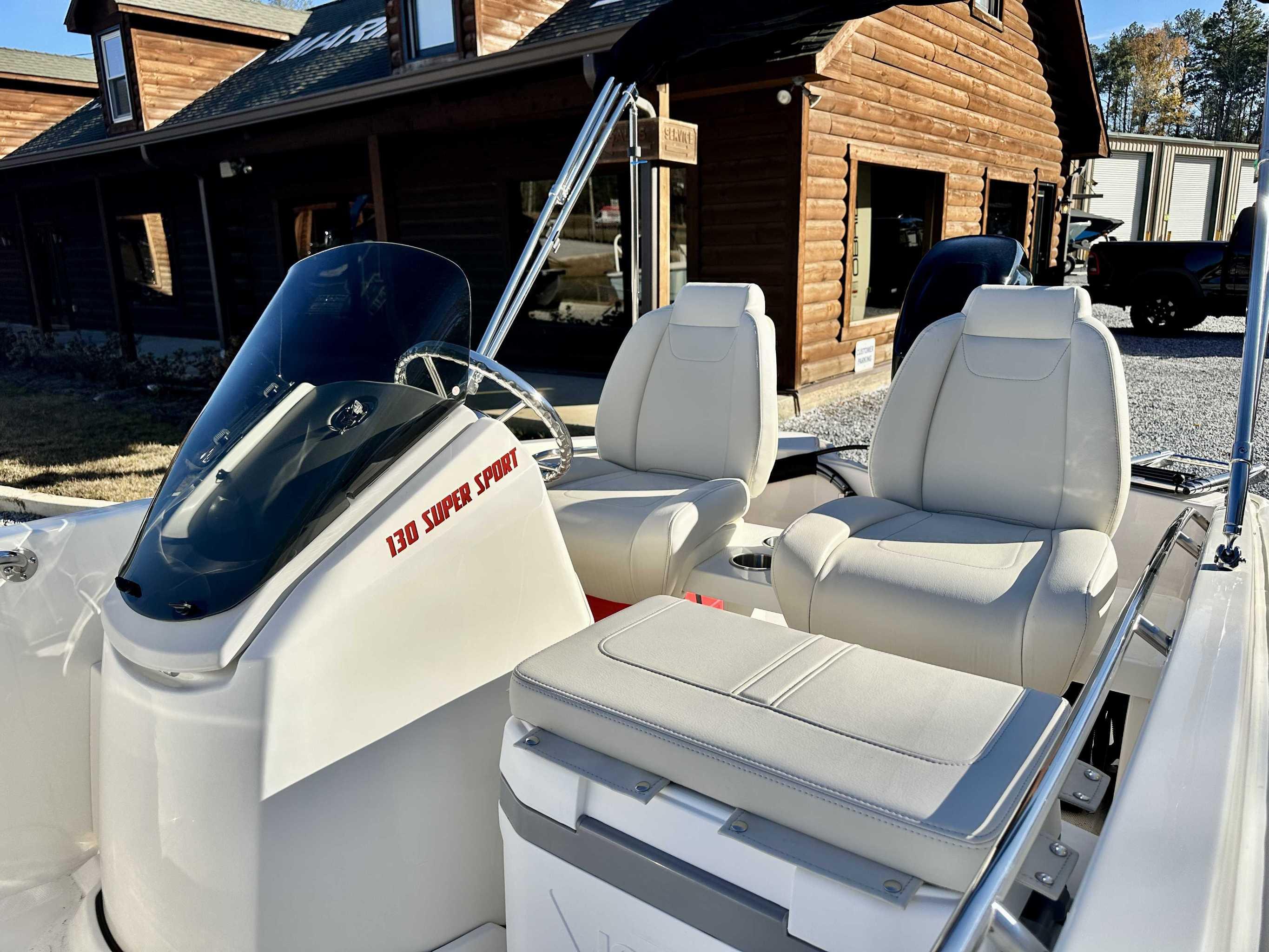 2025 Boston Whaler 130 Super Sport - 13
