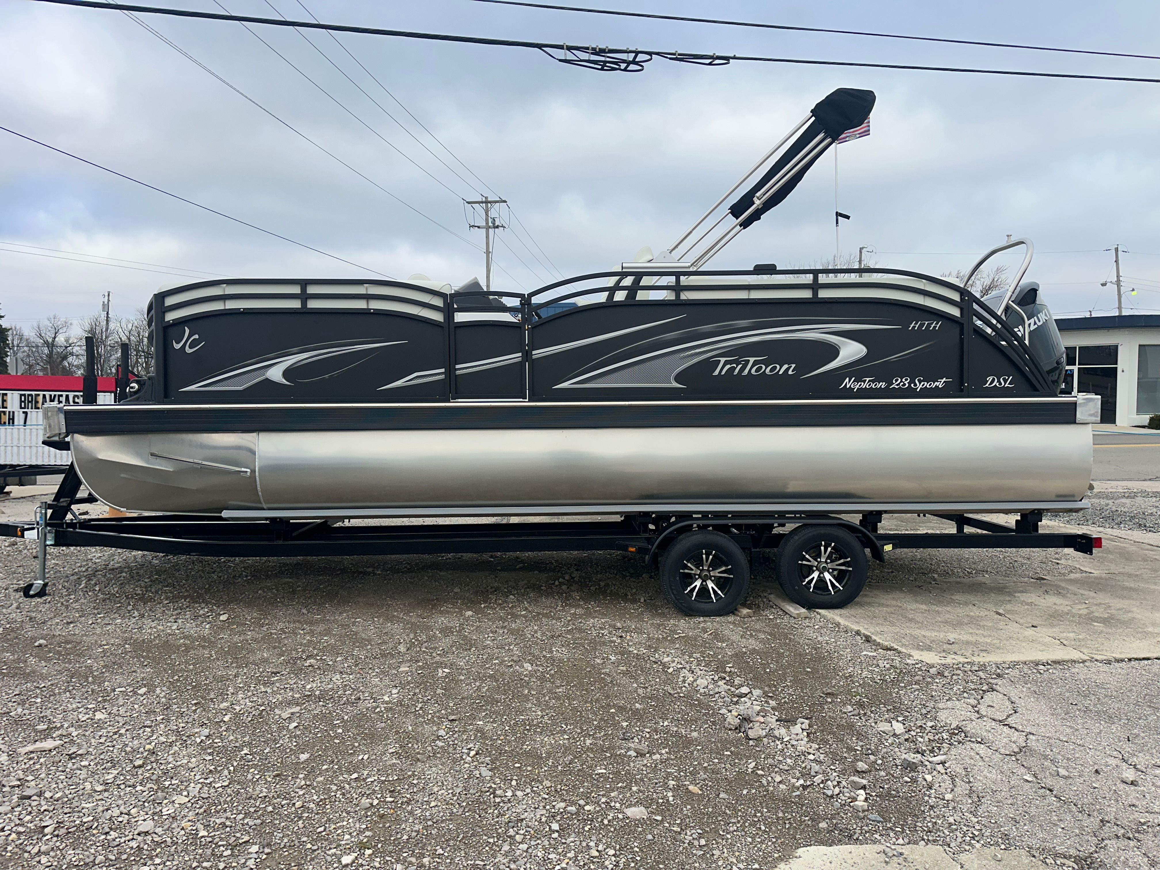 2025 JC NEPTOON 23TT SPORT - Image 2