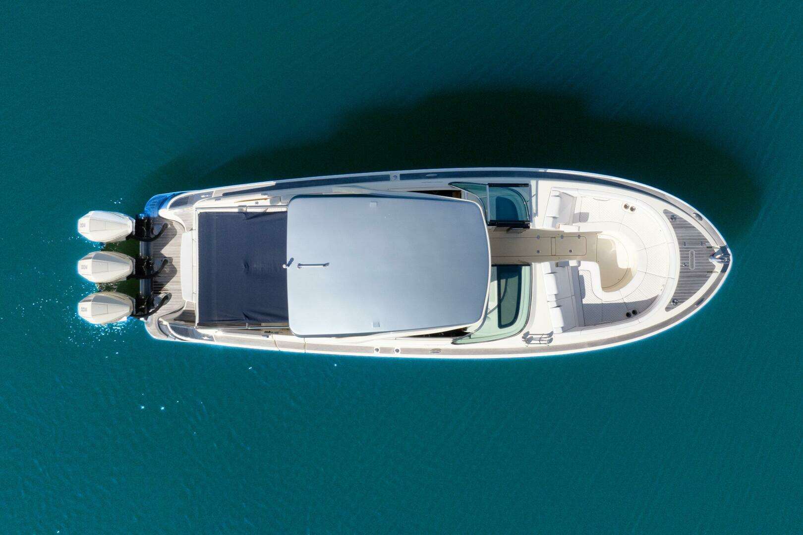 2021 Chris-Craft Launch 35 GT OB - Image 8