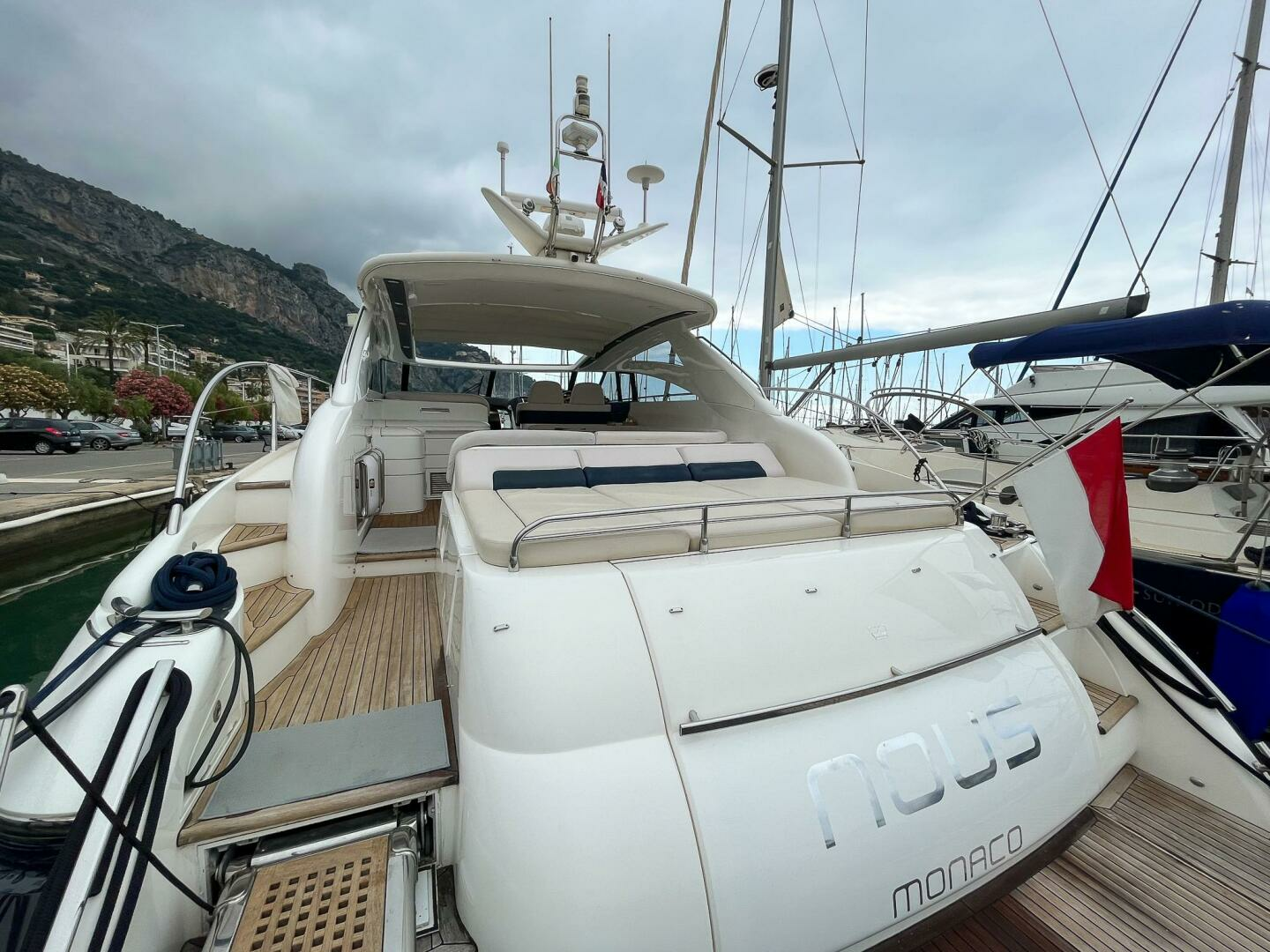 2006 Princess V58 Open - Image 10