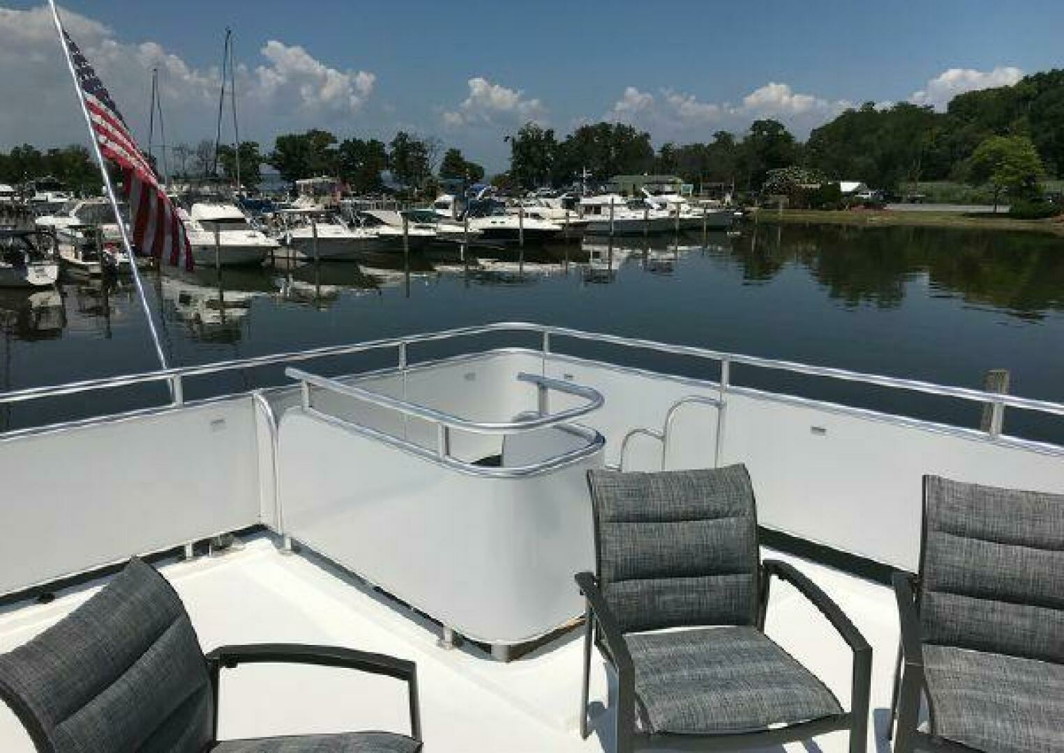 2017 Sumerset Houseboat - Image 6
