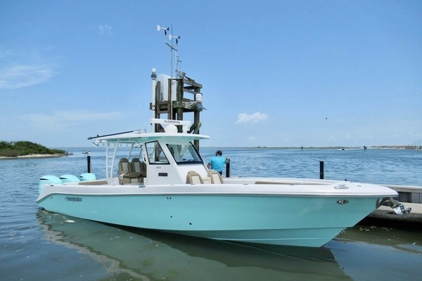 2021 Everglades 365 Center Console