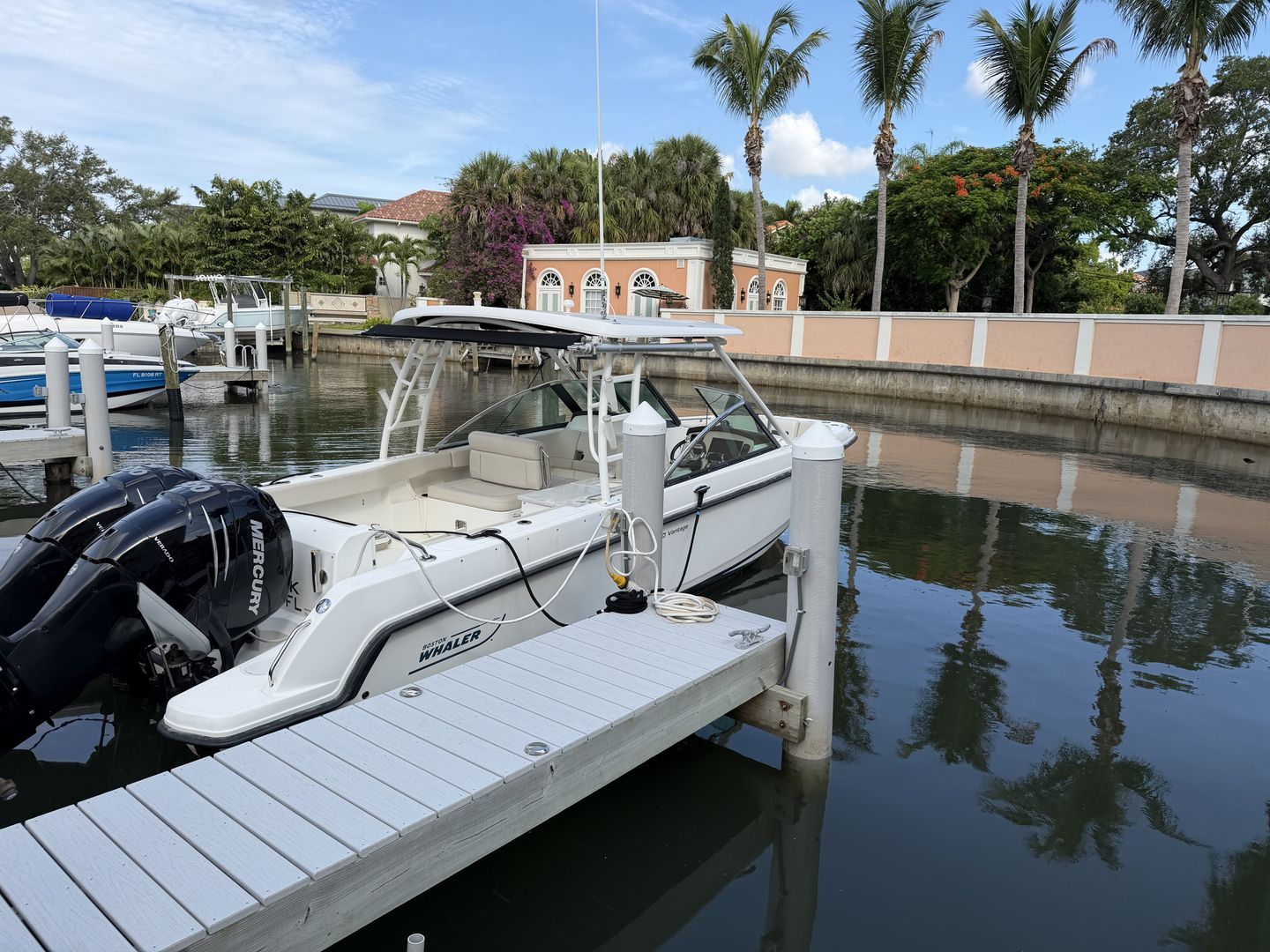 2016 Boston Whaler 270 Vantage - 2