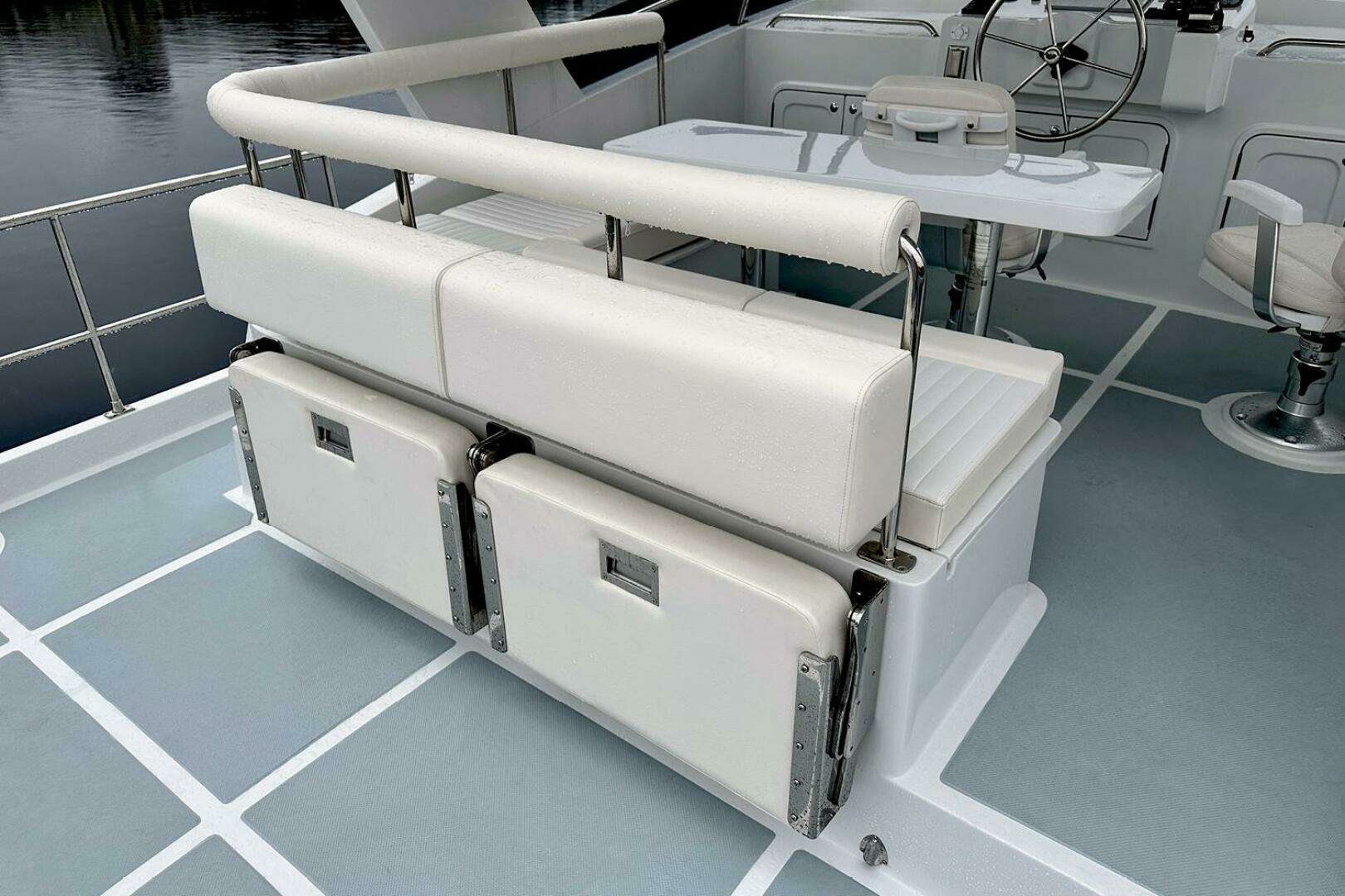 2026 Helmsman Trawlers 46 Pilothouse - Image 18
