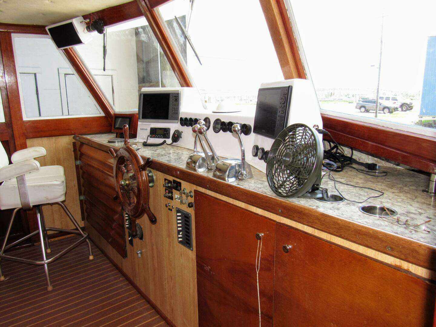 1966 Hatteras — - Image 4