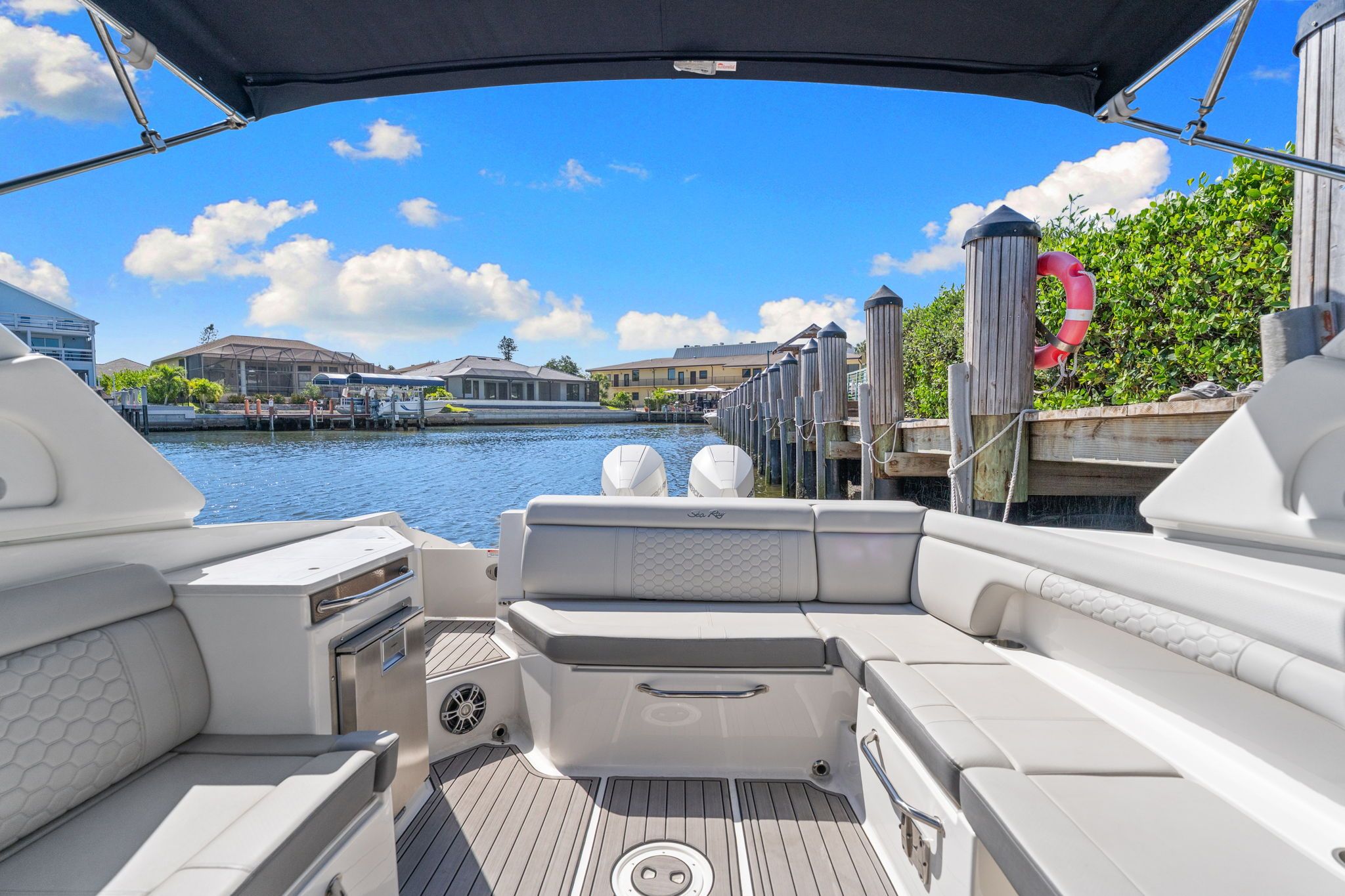 2023 Sea Ray SDX 290 Outboard - 35
