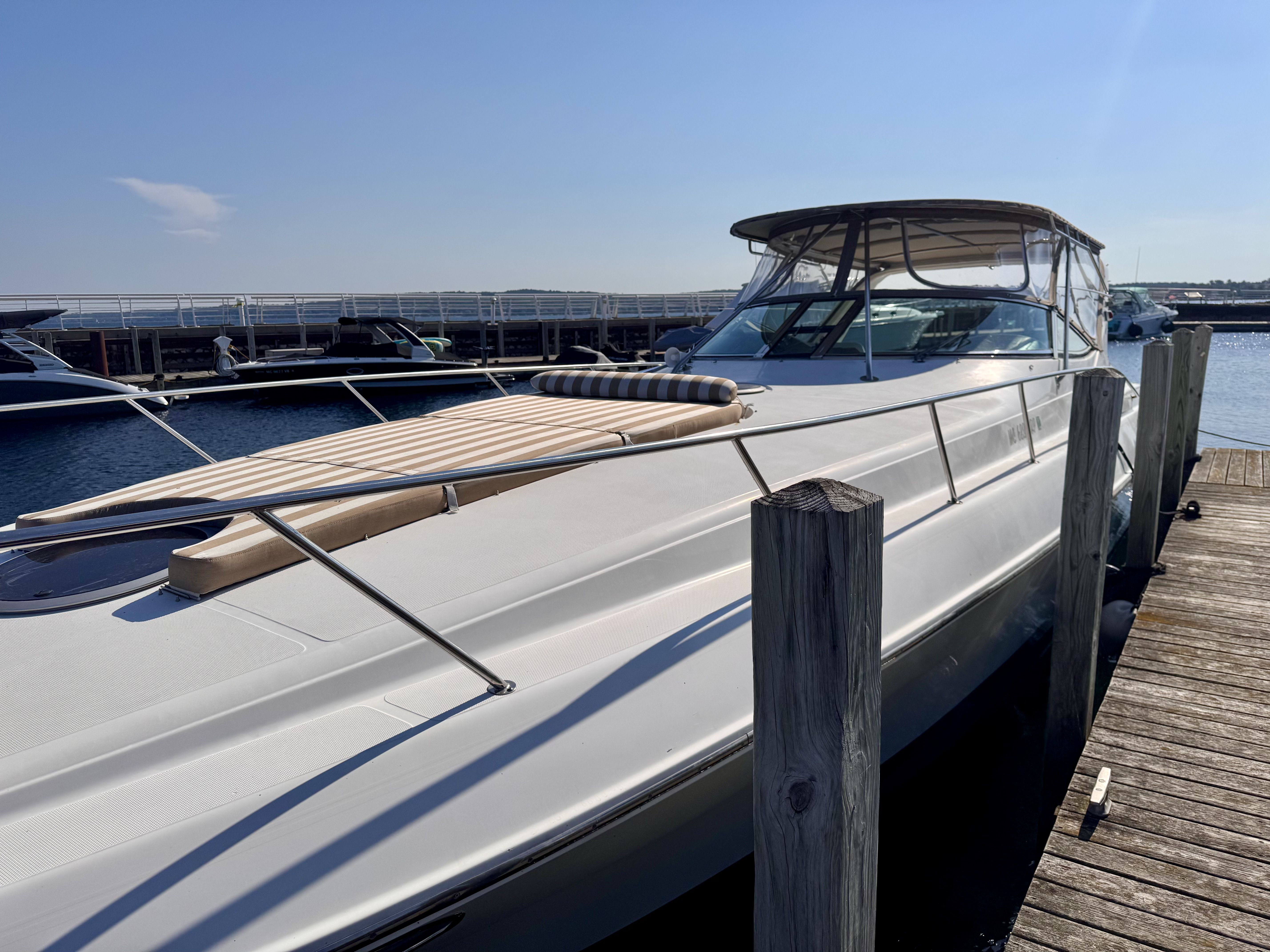 1996 Wellcraft 45 Excalibur - 10