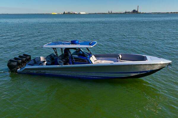 2024 Nor-Tech 390 Sport Center Console