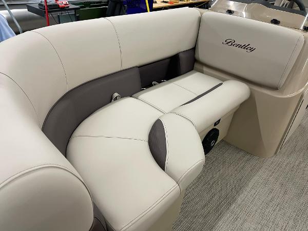 2025 Bentley Pontoons 200 Fish-N-Cruise, luxurious seating detail, beige and brown upholstery.