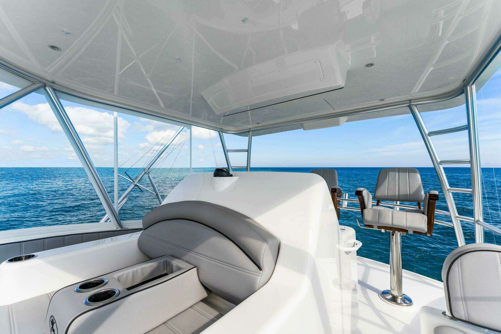 2026 Viking 50 Convertible - Image 13