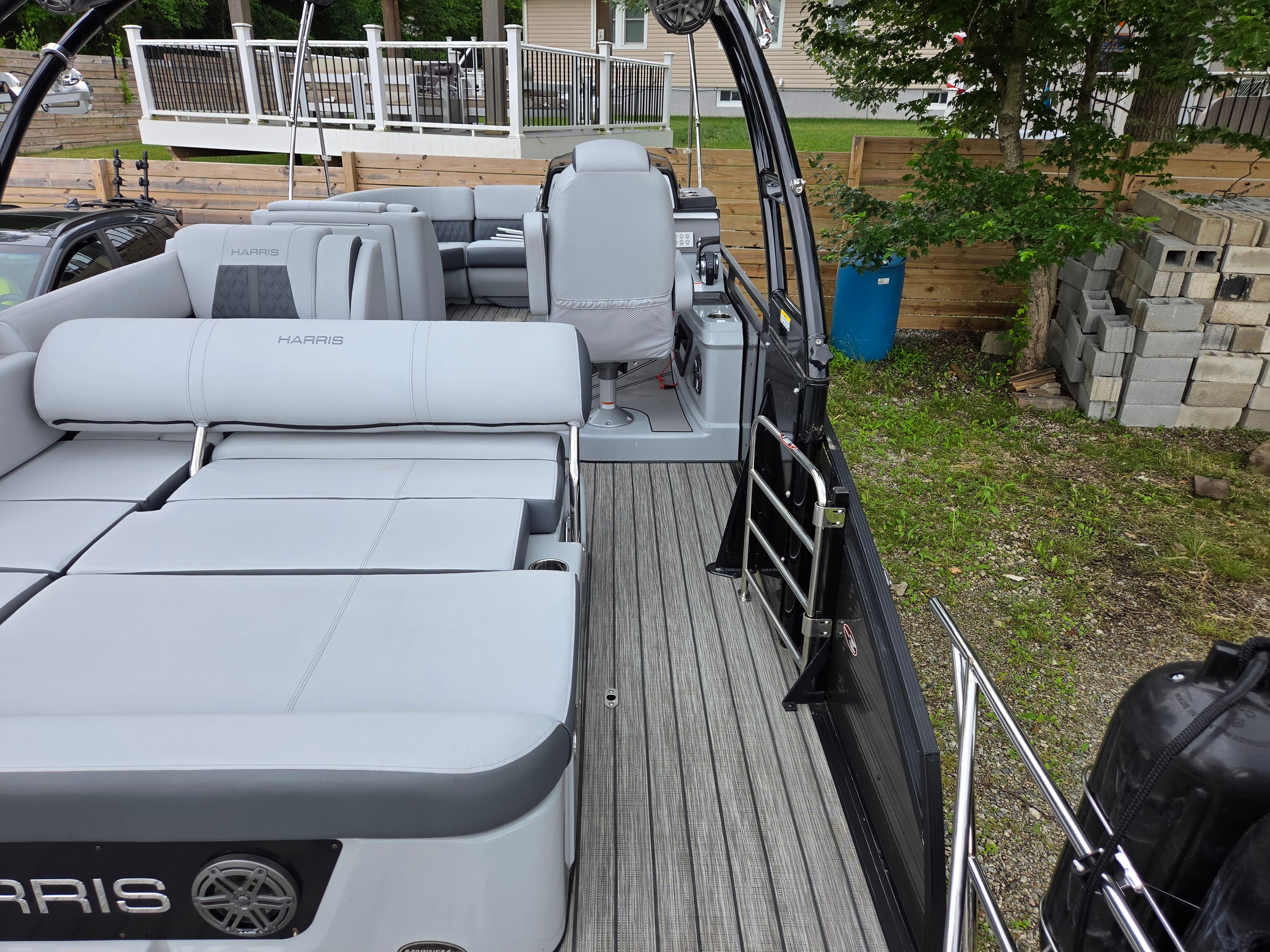 2020 Harris Solstice 230 - 30