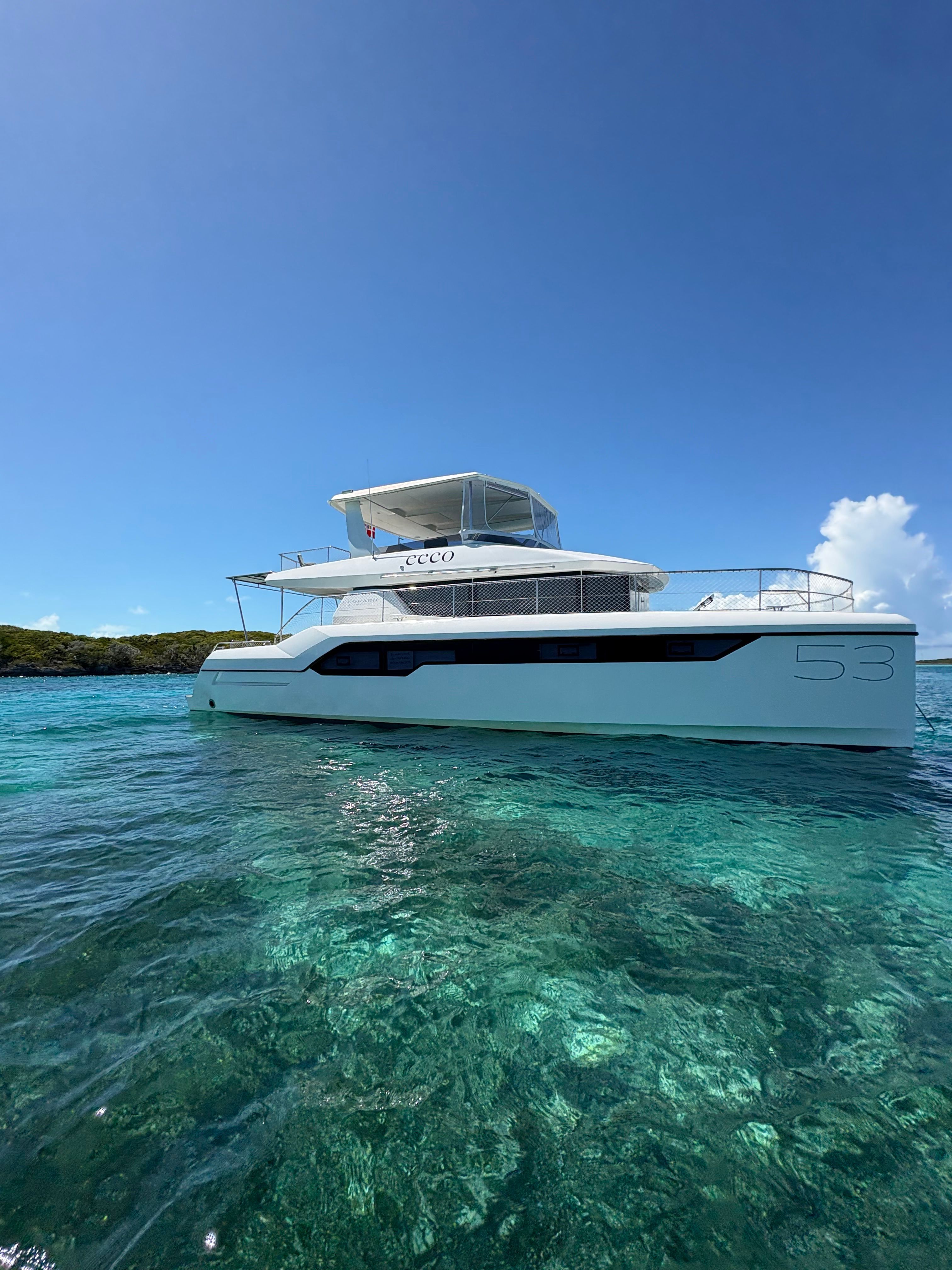 2021 Leopard 53 Powercat