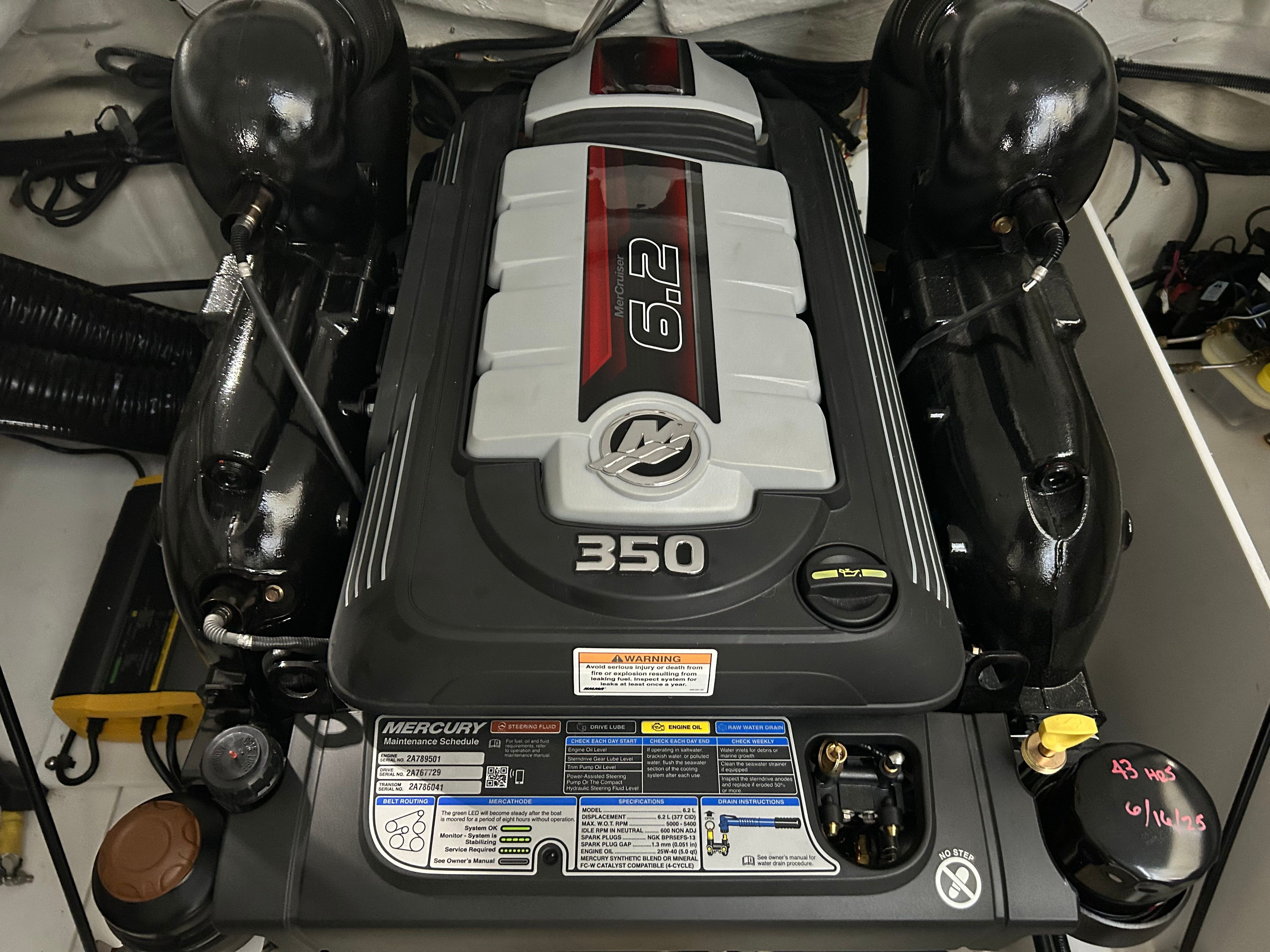 2024 Cobalt R6 engine, Mercury 6.2L 350 HP, close-up view.